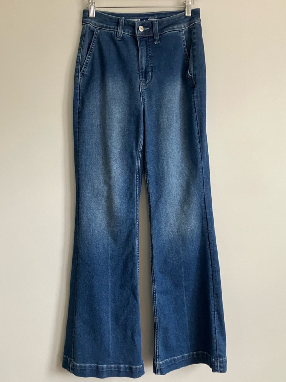 OLD NAVY Medium Wash High Rise 360 Stretch Flare Jeans Size 2